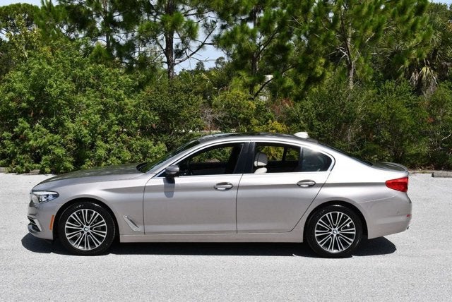 2017 BMW 5 Series 530i Sedan W/Premium and Luxury Seating Packages