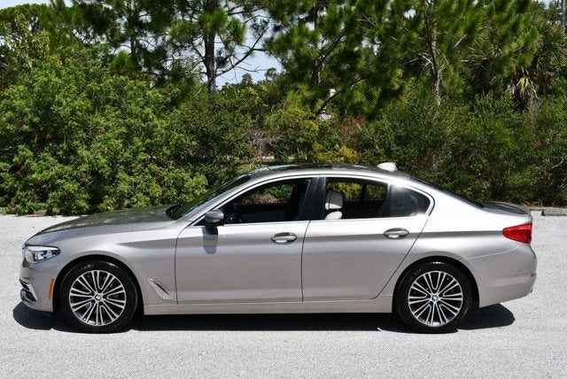 2017 BMW 5 Series 530i Sedan W/Premium and Luxury Seating Packages