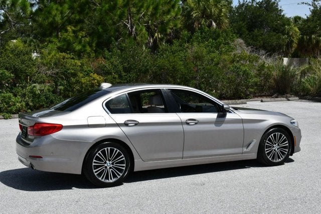 2017 BMW 5 Series 530i Sedan W/Premium and Luxury Seating Packages