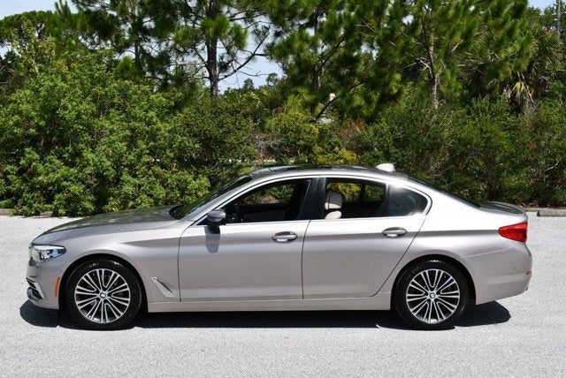 2017 BMW 5 Series 530i Sedan W/Premium and Luxury Seating Packages
