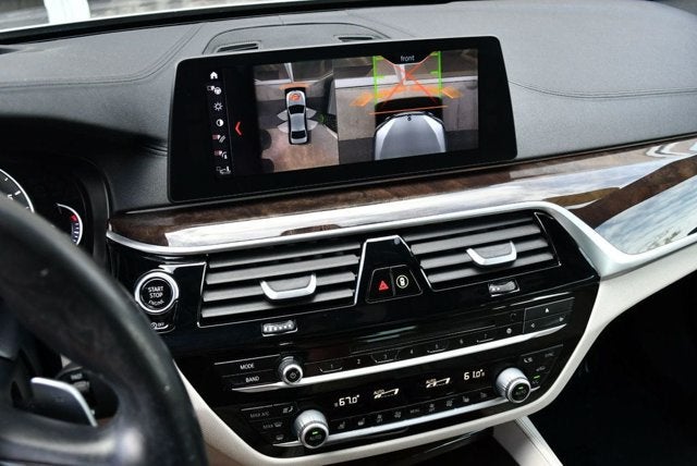2017 BMW 5 Series 530i Sedan W/Premium and Luxury Seating Packages