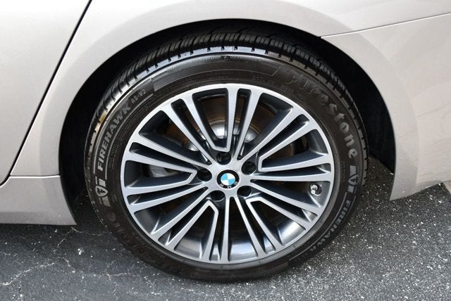 2017 BMW 5 Series 530i Sedan W/Premium and Luxury Seating Packages