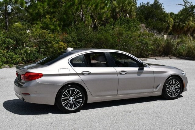2017 BMW 5 Series 530i Sedan W/Premium and Luxury Seating Packages