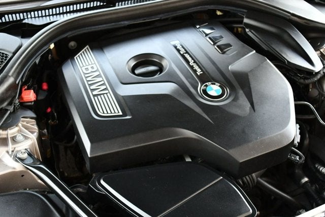 2017 BMW 5 Series 530i Sedan W/Premium and Luxury Seating Packages