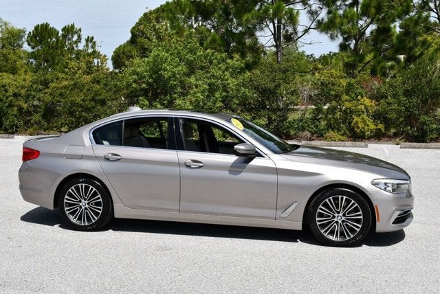 2017 BMW 5 Series 530i Sedan W/Premium and Luxury Seating Packages