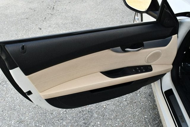 2012 BMW Z4 Roadster sDrive35i W/Premium Package and Navigation