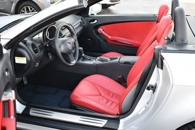 2009 Mercedes-Benz SLK300 SLK 300 2 Door Roadster W/P1 and Multimedia Packages