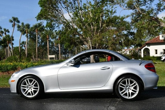 2009 Mercedes-Benz SLK300 SLK 300 2 Door Roadster W/P1 and Multimedia Packages