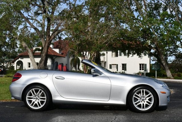 2009 Mercedes-Benz SLK300 SLK 300 2 Door Roadster W/P1 and Multimedia Packages