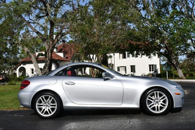 2009 Mercedes-Benz SLK300 SLK 300 2 Door Roadster W/P1 and Multimedia Packages
