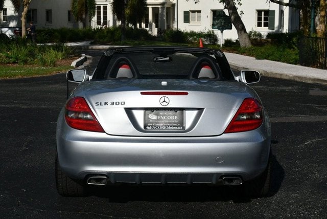 2009 Mercedes-Benz SLK300 SLK 300 2 Door Roadster W/P1 and Multimedia Packages