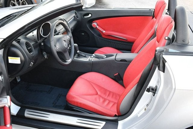 2009 Mercedes-Benz SLK300 SLK 300 2 Door Roadster W/P1 and Multimedia Packages