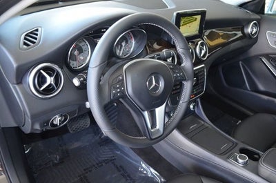 2015 Mercedes-Benz GLA 250 FWD 4 Door GLA 250 W/Sport Package and Navigation System