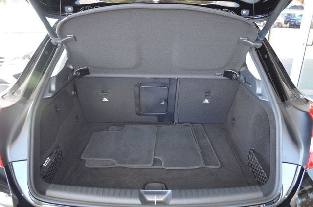 2015 Mercedes-Benz GLA 250 FWD 4 Door GLA 250 W/Sport Package and Navigation System