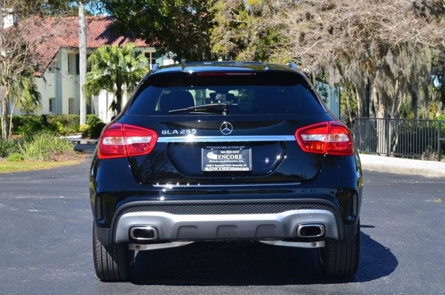 2015 Mercedes-Benz GLA 250 FWD 4 Door GLA 250 W/Sport Package and Navigation System