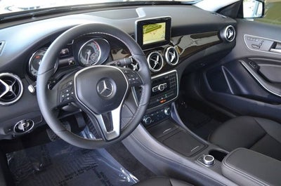2015 Mercedes-Benz GLA 250 FWD 4 Door GLA 250 W/Sport Package and Navigation System