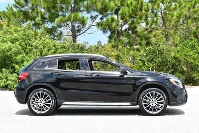 2018 Mercedes-Benz GLA 250 4MATIC® SUV W/Multimedia, Premium & AMG® Line Exterior Packages