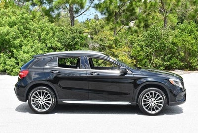 2018 Mercedes-Benz GLA 250 4MATIC® SUV W/Multimedia, Premium & AMG® Line Exterior Packages