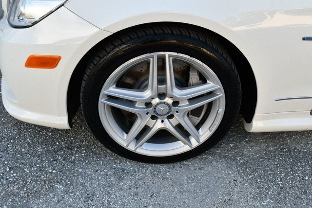 2012 Mercedes-Benz E 550 E 550 2 Door Cabriolet W/Premium 2 and Appearance Packages
