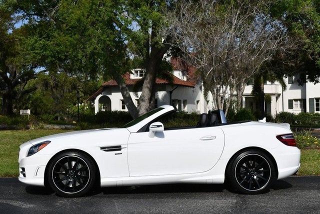 2015 Mercedes-Benz SLK 350 SLK 350 2 Door Roadster W/Carbon Look Edition