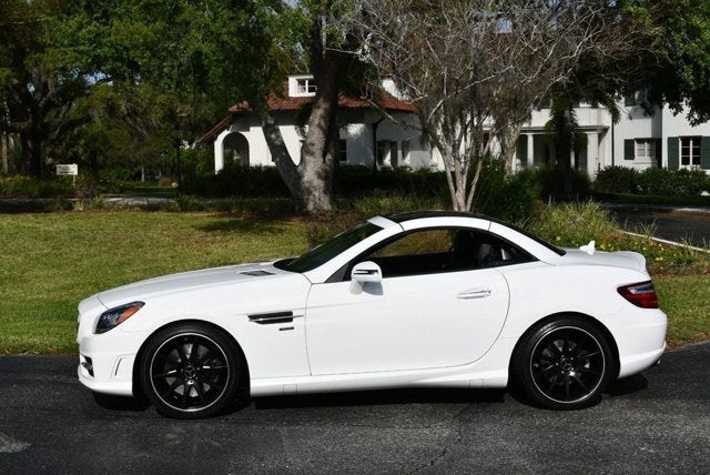 2015 Mercedes-Benz SLK 350 SLK 350 2 Door Roadster W/Carbon Look Edition