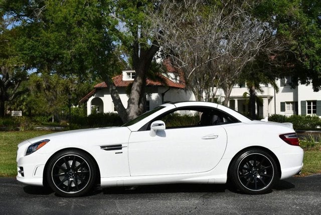 2015 Mercedes-Benz SLK 350 SLK 350 2 Door Roadster W/Carbon Look Edition