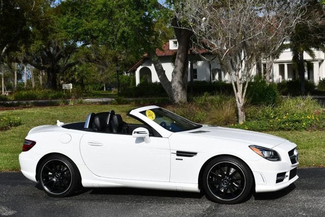 2015 Mercedes-Benz SLK 350 SLK 350 2 Door Roadster W/Carbon Look Edition