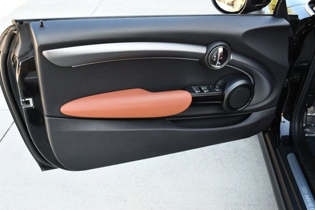 2024 MINI Convertible Cooper S W/Signature Trim 2.0 and Navigation