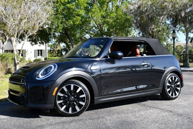2024 MINI Convertible Cooper S W/Signature Trim 2.0 and Navigation