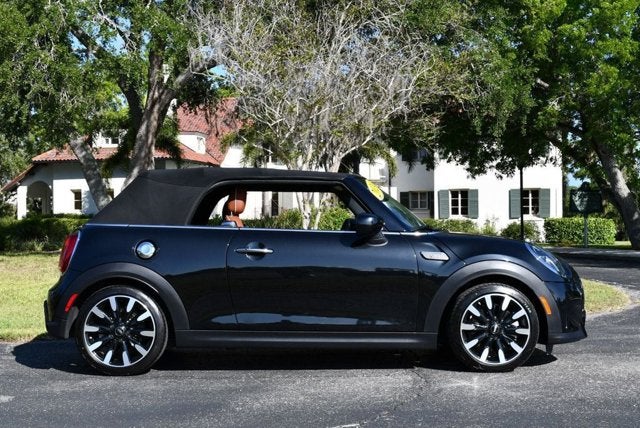 2024 MINI Convertible Cooper S W/Signature Trim 2.0 and Navigation