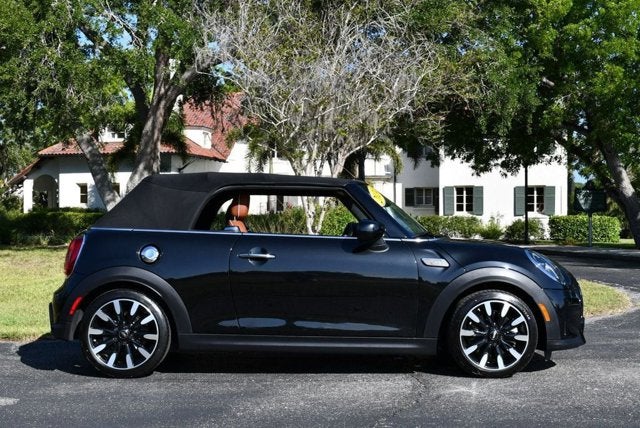 2024 MINI Convertible Cooper S W/Signature Trim 2.0 and Navigation