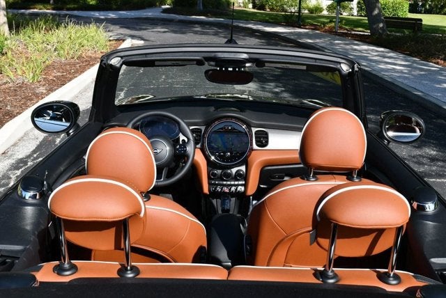 2024 MINI Convertible Cooper S W/Signature Trim 2.0 and Navigation