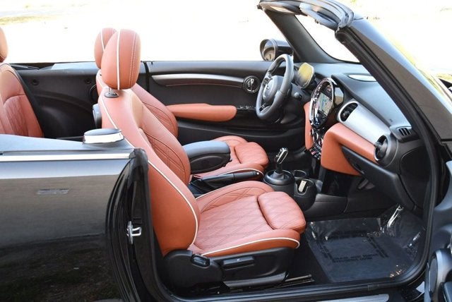 2024 MINI Convertible Cooper S W/Signature Trim 2.0 and Navigation
