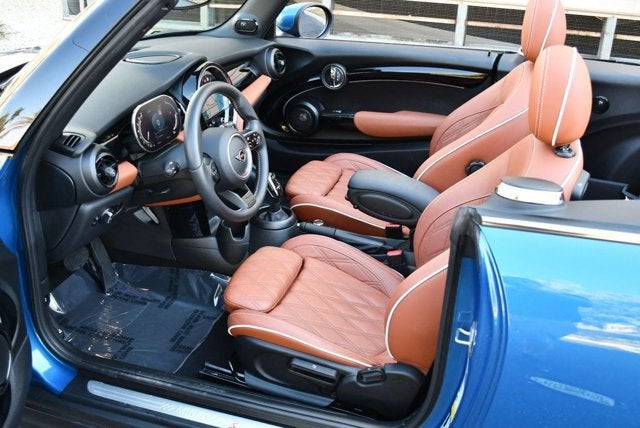 2023 MINI Convertible Cooper S W/Iconic Trim 2.0 and Touchscreen Navigation