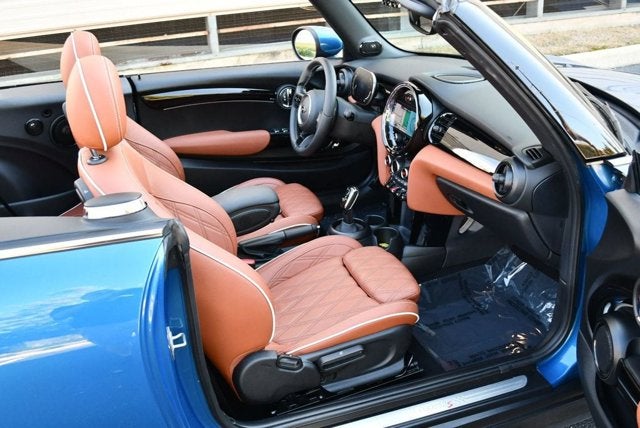 2023 MINI Convertible Cooper S W/Iconic Trim 2.0 and Touchscreen Navigation