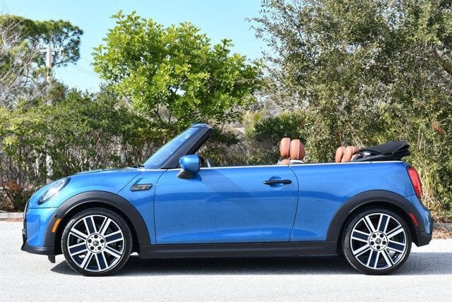2023 MINI Convertible Cooper S W/Iconic Trim 2.0 and Touchscreen Navigation