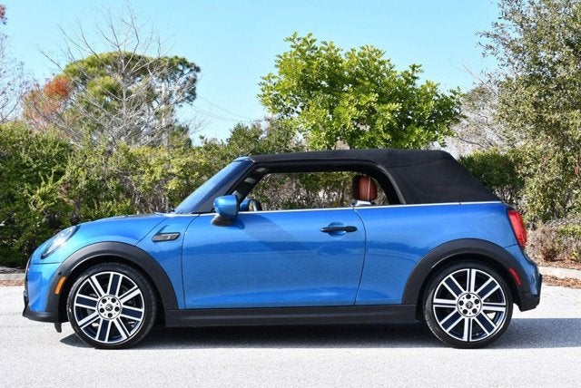 2023 MINI Convertible Cooper S W/Iconic Trim 2.0 and Touchscreen Navigation