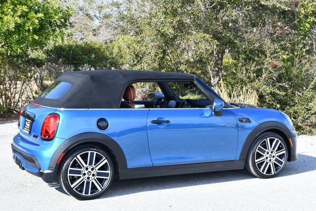 2023 MINI Convertible Cooper S W/Iconic Trim 2.0 and Touchscreen Navigation