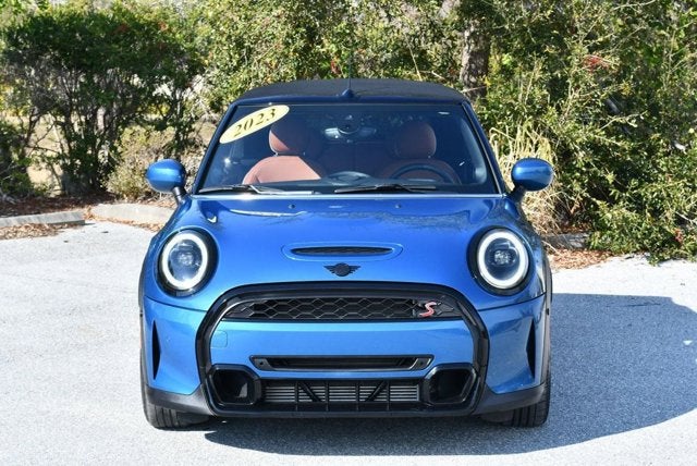 2023 MINI Convertible Cooper S W/Iconic Trim 2.0 and Touchscreen Navigation
