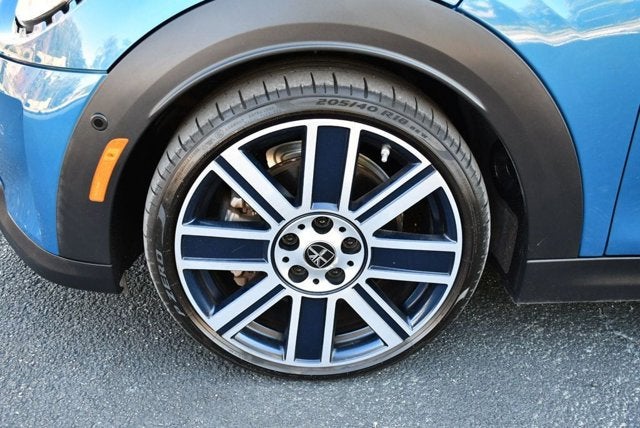 2023 MINI Convertible Cooper S W/Iconic Trim 2.0 and Touchscreen Navigation