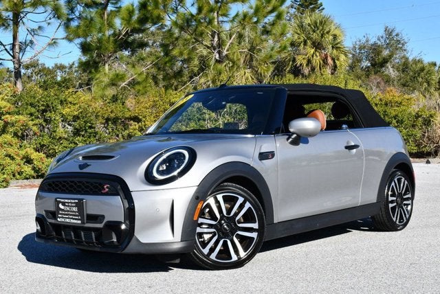 2023 MINI Convertible Cooper S W/Iconic Trim 2.0 and Touchscreen Navigation