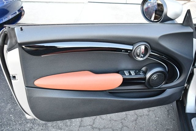 2023 MINI Convertible Cooper S W/Iconic Trim 2.0 and Touchscreen Navigation