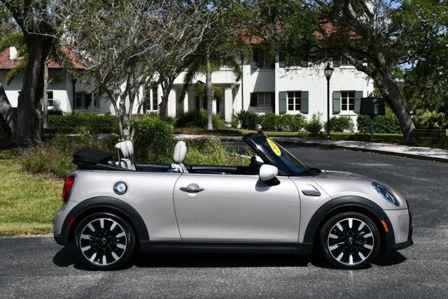 2024 MINI Convertible Cooper S W/Iconic Trim and Touchscreen Navigation