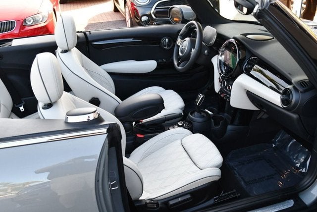 2023 MINI Convertible Cooper S W/Signature Trim 2.0 and Touchscreen Navigation