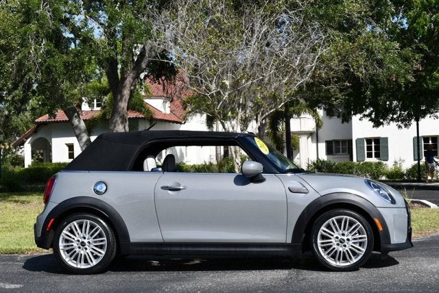 2023 MINI Convertible Cooper S W/Signature Trim 2.0 and Touchscreen Navigation