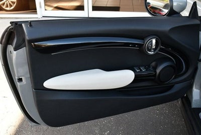2023 MINI Convertible Cooper S W/Signature Trim 2.0 and Touchscreen Navigation