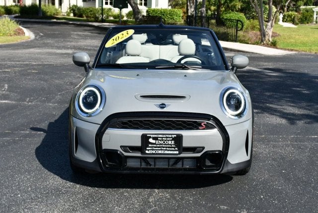 2023 MINI Convertible Cooper S W/Signature Trim 2.0 and Touchscreen Navigation