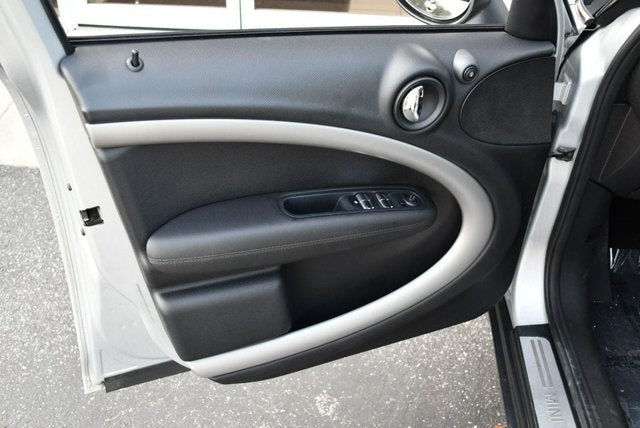 2014 MINI Cooper Countryman FWD 4 Door Wagon W/Panoramic Sunroof