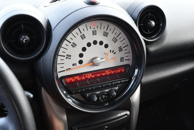 2014 MINI Cooper Countryman FWD 4 Door Wagon W/Panoramic Sunroof
