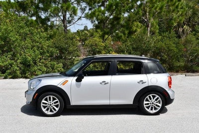 2014 MINI Cooper Countryman FWD 4 Door Wagon W/Panoramic Sunroof